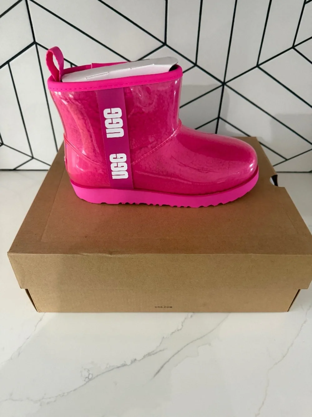 Ugg Boots- Size 5- NEW